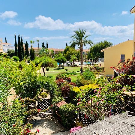 101 Hippo Apartment In Popular Regina Gardens Paphos Exterior photo