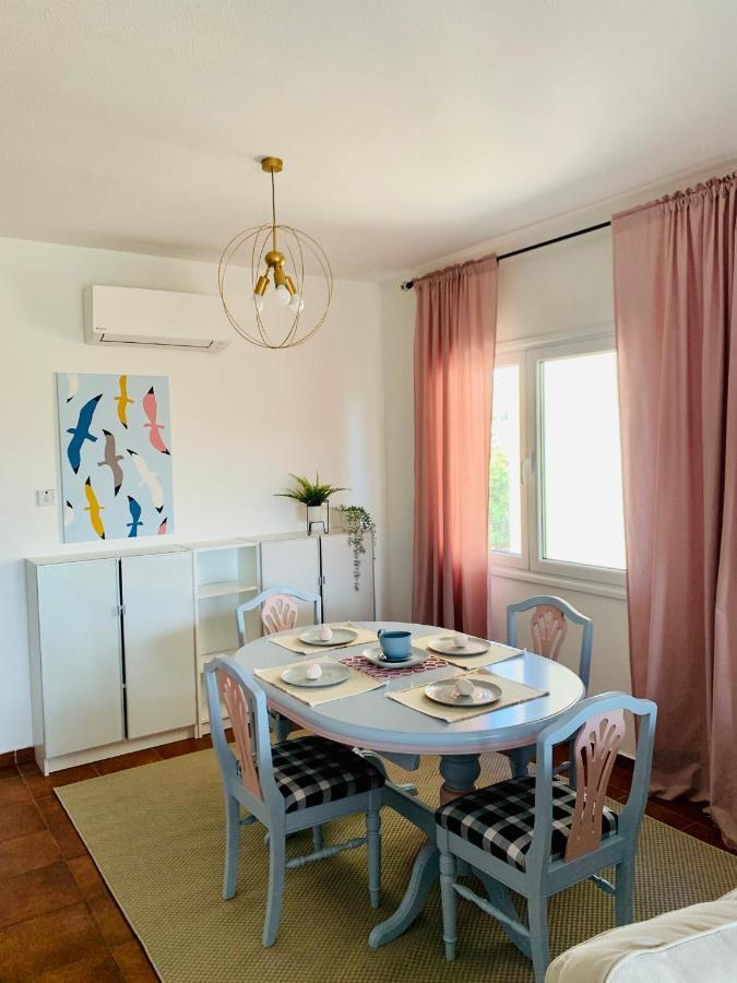 101 Hippo Apartment In Popular Regina Gardens Paphos Exterior photo